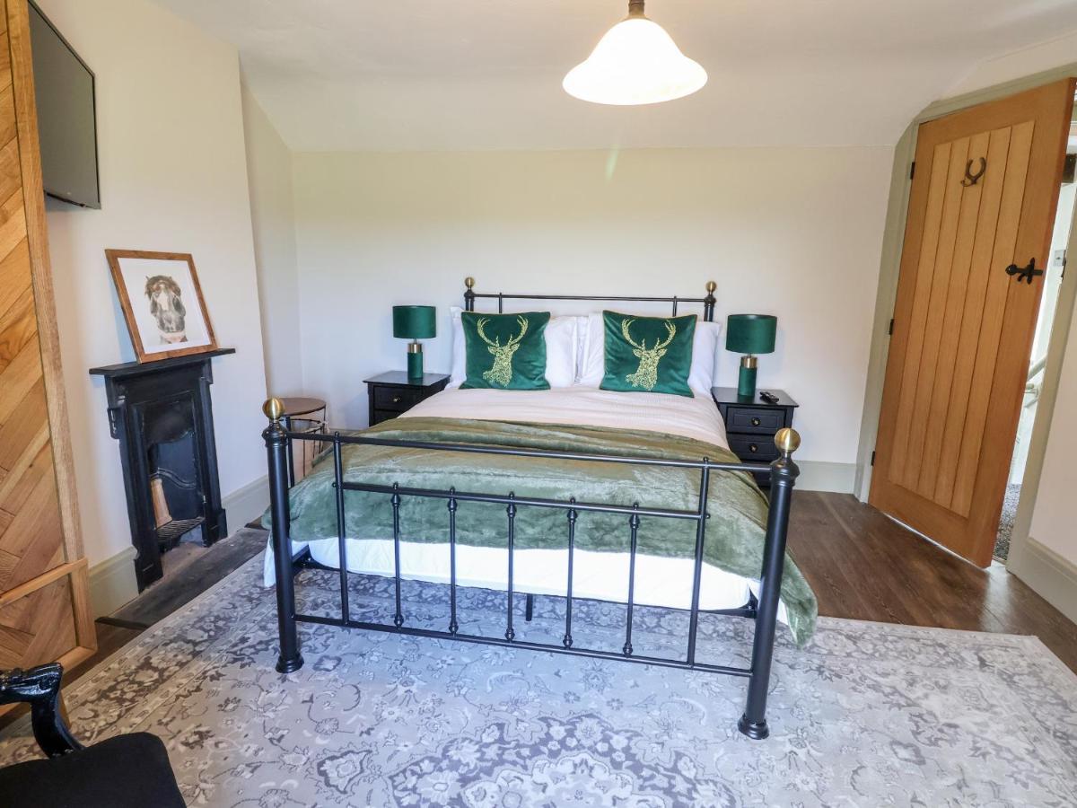 3 Penllan Cottages 홀리웰 외부 사진