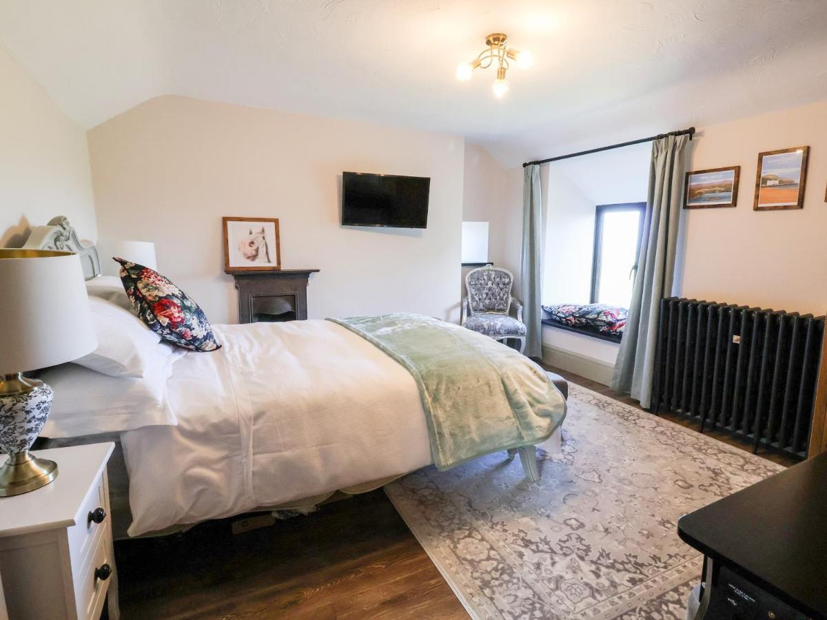 3 Penllan Cottages 홀리웰 외부 사진