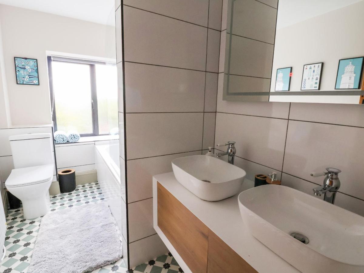 3 Penllan Cottages 홀리웰 외부 사진